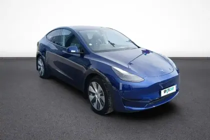 Photo 51 Tesla Model Y  Standard RWD