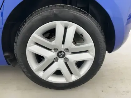 Photo 46 Renault Clio Gén. V (BJA) Ph2 Evolution 5