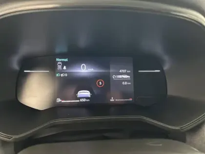 Photo 16 Renault Clio Gén. V (BJA) Ph2 Evolution 5