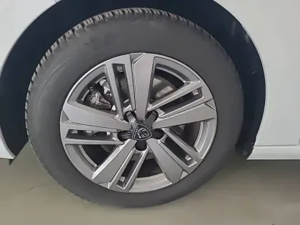 Photo 35 Peugeot 308 Gén. III Ph1 Allure 5