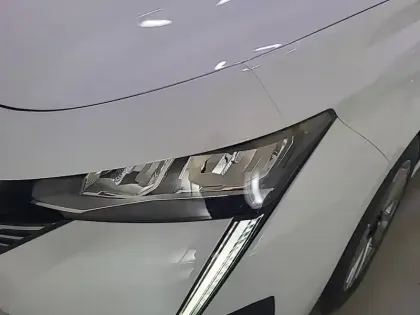 Photo 38 Peugeot 308 Gén. III Ph1 Allure 5