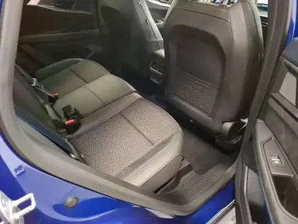 Photo 23 Renault Austral  E-Tech full hybrid 200 GSR2