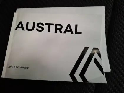 Photo 25 Renault Austral  E-Tech full hybrid 200 GSR2