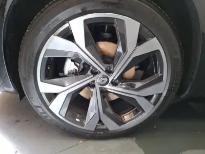 Photo 13 Renault Austral  E-Tech full hybrid 200 GSR2