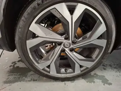 Photo 21 Renault Austral  E-Tech full hybrid 200 GSR2