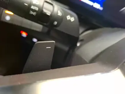 Photo 33 Renault Austral  E-Tech full hybrid 200 GSR2