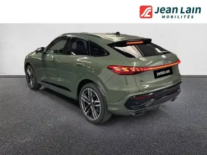 Photo 6 Audi Q5  Sportback e-hybrid 299 ch S tronic 7 Quattro