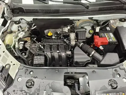 Photo 45 Dacia Sandero  SCe 65