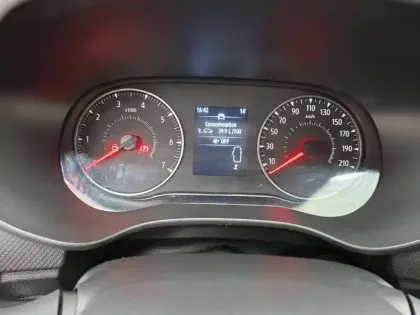 Photo 41 Dacia Sandero  SCe 65