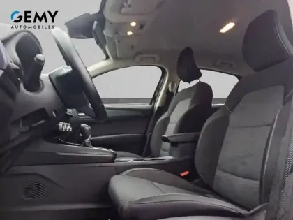 Photo 8 Renault Arkana  E-Tech 145