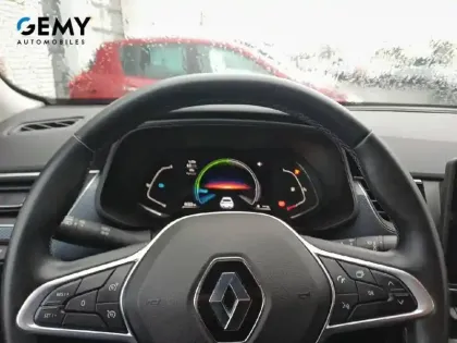 Photo 13 Renault Arkana  E-Tech 145