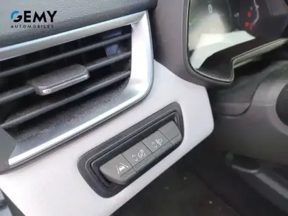 Photo 12 Renault Clio  E-Tech 140 - 21N