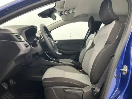 Photo 45 Renault Clio Gén. V (BJA) Ph2 Evolution 5