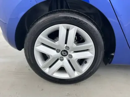 Photo 21 Renault Clio Gén. V (BJA) Ph2 Evolution 5