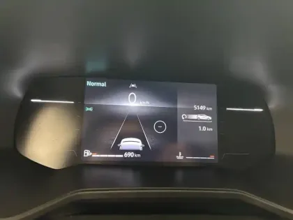 Photo 53 Renault Clio Gén. V (BJA) Ph2 Evolution 5