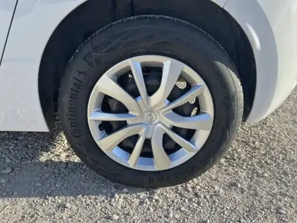 Photo 11 Opel Corsa Gén. VI Ph1 Edition 5