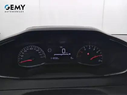 Photo 56 Peugeot 208  PureTech 75 S&S BVM5