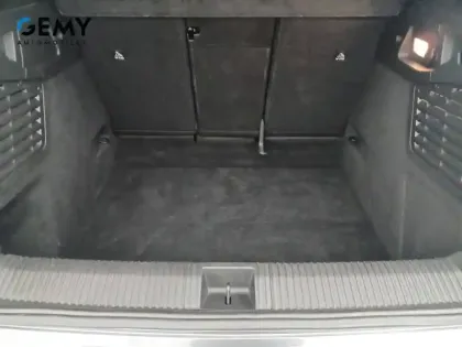 Photo 21 Renault Scenic Gén. V (HCB) Ph1 Techno 5