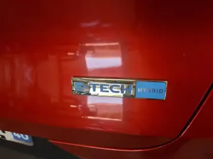 Photo 20 Renault Captur  E-Tech 145 - 21