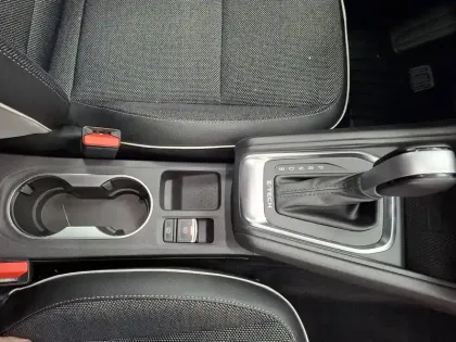 Photo 34 Renault Captur  E-Tech 145 - 21