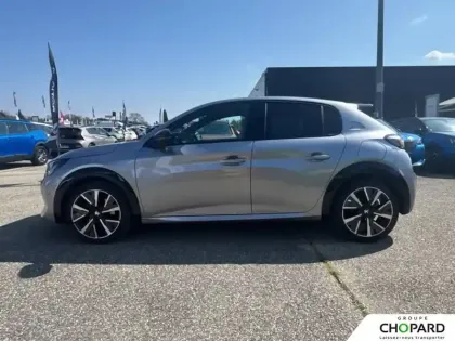 Photo 31 Peugeot 208  PureTech 100 S&S EAT8