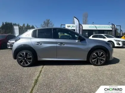 Photo 30 Peugeot 208  PureTech 100 S&S EAT8