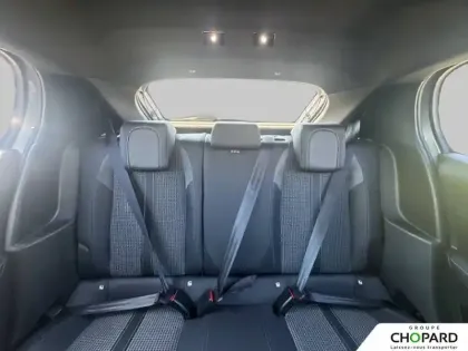 Photo 18 Peugeot 208  PureTech 100 S&S EAT8