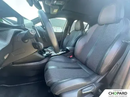 Photo 32 Peugeot 208  PureTech 100 S&S EAT8