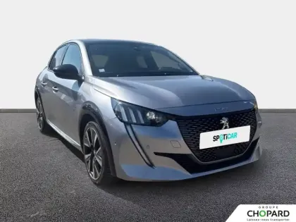 Photo 80 Peugeot 208  PureTech 100 S&S EAT8