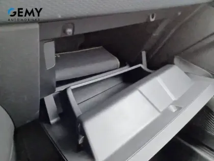 Photo 37 Renault Clio Gén. V (BJA) Ph1 Business 5