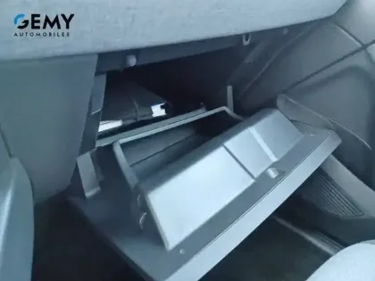 Photo 20 Renault Clio  E-Tech full hybrid 145