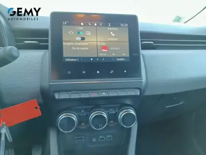 Photo 15 Renault Clio  E-Tech full hybrid 145