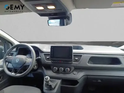 Photo 39 Renault Trafic  Blue dCi 150