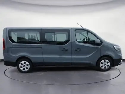 Photo 23 Renault Trafic  Blue dCi 150