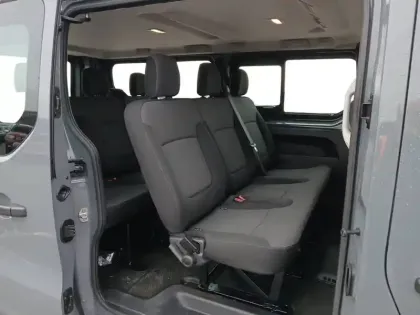 Photo 27 Renault Trafic  Blue dCi 150