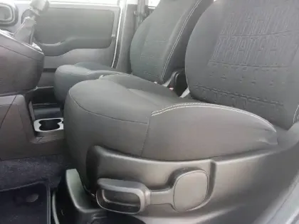 Photo 44 Fiat Panda Gén. III Ph1 NG City Cross 5