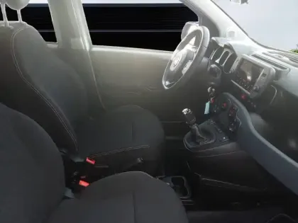 Photo 40 Fiat Panda Gén. III Ph1 NG City Cross 5