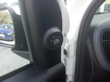 Photo 17 Fiat Panda  1.2 69 ch S/S