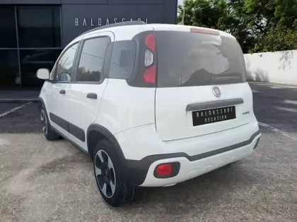 Photo 28 Fiat Panda Gén. III Ph1 NG City Cross 5