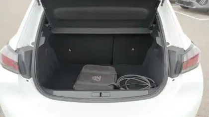 Photo 26 Peugeot 208  Electrique 50 kWh 136ch