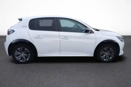 Photo 42 Peugeot 208  Electrique 50 kWh 136ch