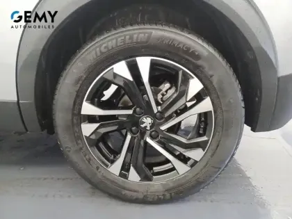 Photo 10 Peugeot 2008  PureTech 130 S&S EAT8