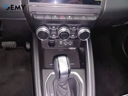Photo 58 Renault Clio  E-Tech 140