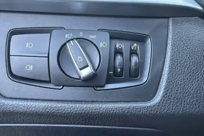 Photo 20 BMW Serie 3 Touring 320d 190 ch BVA8