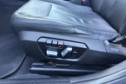 Photo 24 BMW Serie 3 Touring 320d 190 ch BVA8