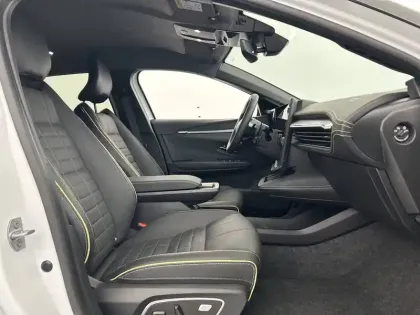 Photo 40 Renault Megane  E-Tech 220 ch autonomie confort GSR2