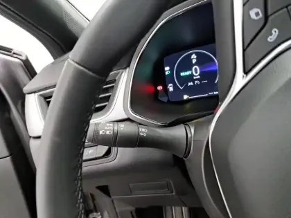 Photo 28 Renault Captur  E-Tech full hybrid 145 ch