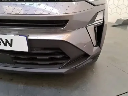 Photo 9 Renault Captur  E-Tech full hybrid 145 ch