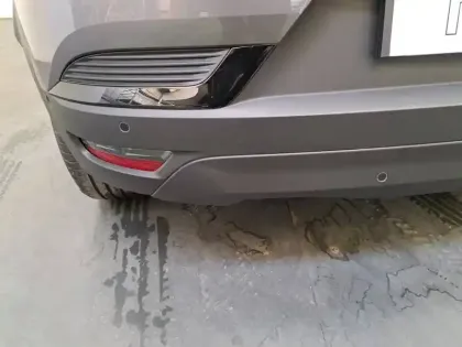 Photo 10 Renault Captur  E-Tech full hybrid 145 ch