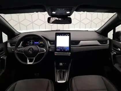 Photo 43 Renault Captur  E-Tech full hybrid 145 ch